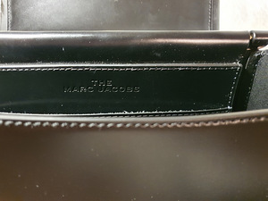 Продано! Фирменная кожаная сумка Marc Jacobs! (3 фото из 5)
