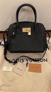 Оригинальная сумка Louis Vuitton (1 фото из 10)