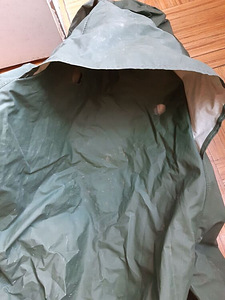 Jope vetthülgav tuulejakk kapuutsiga (9 foto / 10)