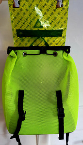 Uus GUESS-i seljakott (3 foto / 3)
