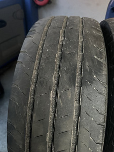 215/65 R 16 C (5 foto / 6)
