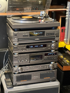 Technics SU-C800U,SE-A800S,ST-GT550,SL-PD667,RS-BX501,SL1900 (1 foto / 8)
