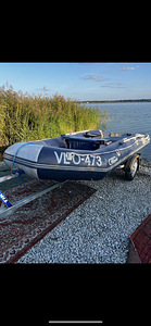 ПВХ лодка + мотор Honda (4 фото из 7)