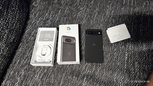 Google Pixel 8 128Gb Black (1 foto / 2)