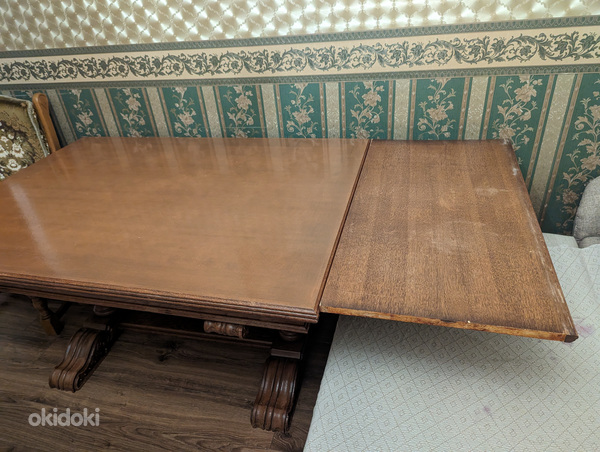 Антикварный стол (фото #3)