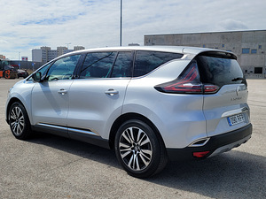 Renault Espace Initiale Paris 4 Control Bose 1.6 R9M 118kW (8 foto / 15)
