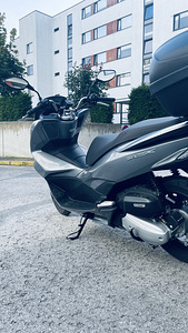 Motoroller Honda PCX 125 9kW (7 foto / 7)