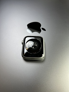 Apple Watch Series 6 Nike GPS 44mm Silver Aluminium BH82% (8 foto / 9)