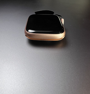Apple Watch Series 4 GPS 44mm Gold Aluminium BH100% (8 foto / 8)