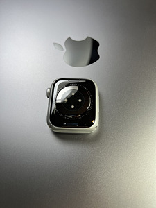 Apple Watch Series 8 GPS 41mm Silver Aluminum BH100% (7 foto / 8)