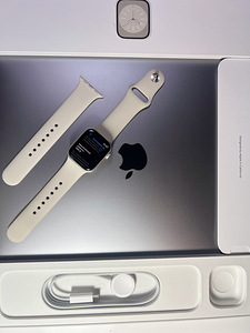 Apple Watch Series 8 GPS + LTE 41mm Starlight Aluminum BH100 (2 foto / 9)