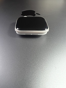 Apple Watch SE Gen.2 GPS 44mm Silver Aluminum BH100% (8 foto / 8)