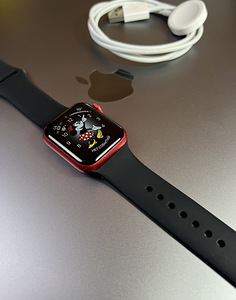 Apple Watch Series 6 GPS 40mm Red Aluminium BH94% (1 foto / 9)