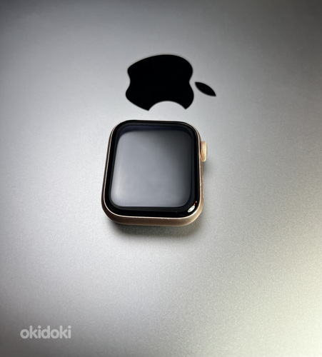Apple Watch Series 4 GPS 40mm Gold Aluminium BH83% (foto #3)