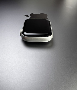 Apple Watch Series 5 GPS 40mm Aluminium Silver BH95% (7 foto / 8)