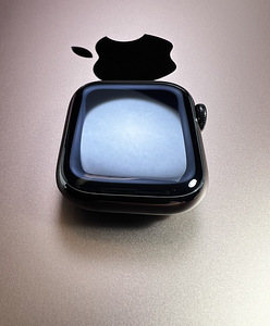 Apple Watch Series 8 GPS+LTE 41mm Graphite Stainless Steel (6 foto / 10)