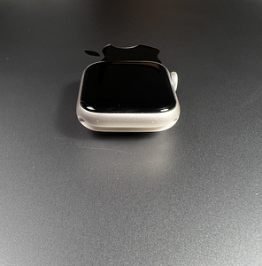 Apple Watch SE Gen.2 GPS 40 мм Starlight Aluminum BH91% (7 фото из 8)