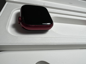 Apple Watch Series 7 GPS + LTE 41mm Red Aluminum BH99% (5 foto / 8)