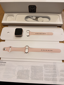 Apple watch SE GPS 40mm gold aluminium BH84% (2 foto / 6)