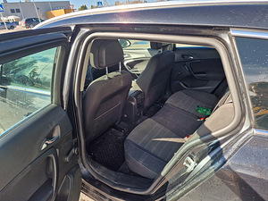 Opel insignia sports tourer (5 foto / 7)