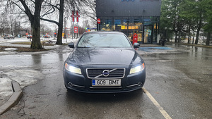 Volvo s80 (2 фото из 8)