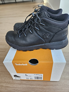 Timberland soojad tossud, suurus 35 (1 foto / 6)