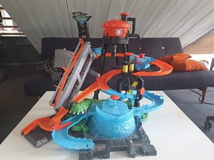 Автомойка Hot Wheels Gator (1 фото из 1)