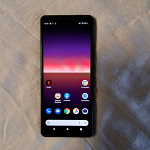 Sony xperia 10|| (1 фото из 3)
