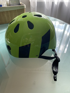 661 HELMET BMX, dirt (2 foto / 4)