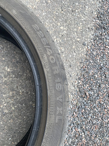 CONTINENTAL Summer 225/40 r19 XL (3 foto / 3)