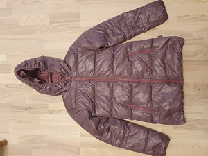Зимняя куртка benetton размер 150