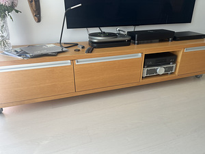 TV alus (4 foto / 4)