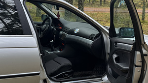 BMW 330XD (5 foto / 10)