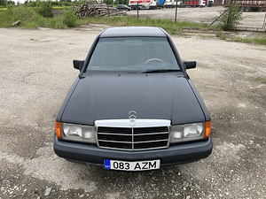 Мерседес бенц 190 (5 фото из 9)
