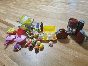 KidKraft mänguköök koos tarvikutega (eraldi pildid)! (2 foto / 5)