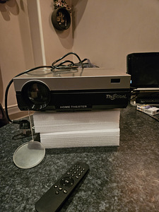 Thundeal Full hd T26K projektor (2 foto / 3)
