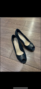 Tommy hilfiger kingad (2 foto / 3)