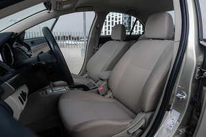Mitsubishi Lancer 1.5 80kW (5 foto / 11)