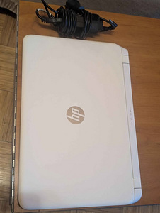 HP Pavilion Notebook 15-p259no 15.6" 1366x768 8gb ram 120ssd