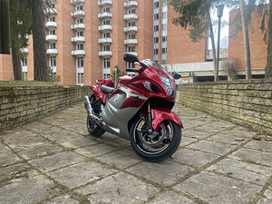 Suzuki Hayabusa 1300 (4 foto / 10)