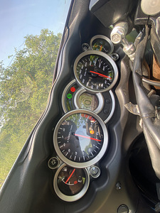 Suzuki Hayabusa (7 foto / 9)