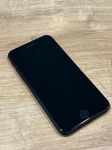 iPhone SE 2020 128GB (1 foto / 2)