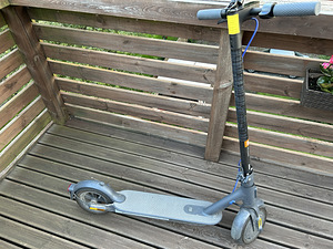 Xiaomi mi electric scooter 3 (1 foto / 1)