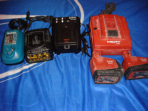 Makita Dewalt Hilti Aeg (2 foto / 4)