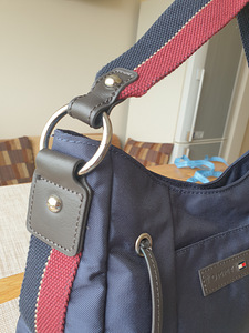 Сумка Tommy Hilfiger (5 фото из 10)