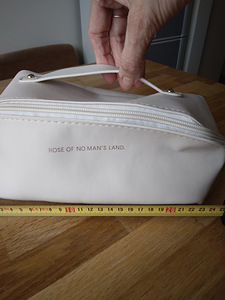 Косметички от Ralph Lauren и Rose of Mans Land (9 фото из 10)