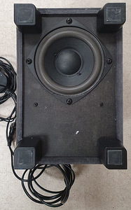 Kõlarid Logitech Z313 (2.1, ehk 2 kõlarit ja subwoofer) (5 foto / 6)