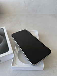 Apple iPhone 15 Pro Max 256GB (1 фото из 3)