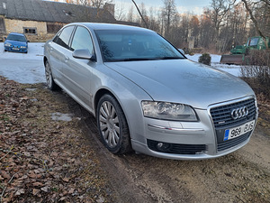 Audi A8 3.0TDI (5 foto / 10)