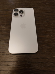 I Phone 15 pro max (2 foto / 3)